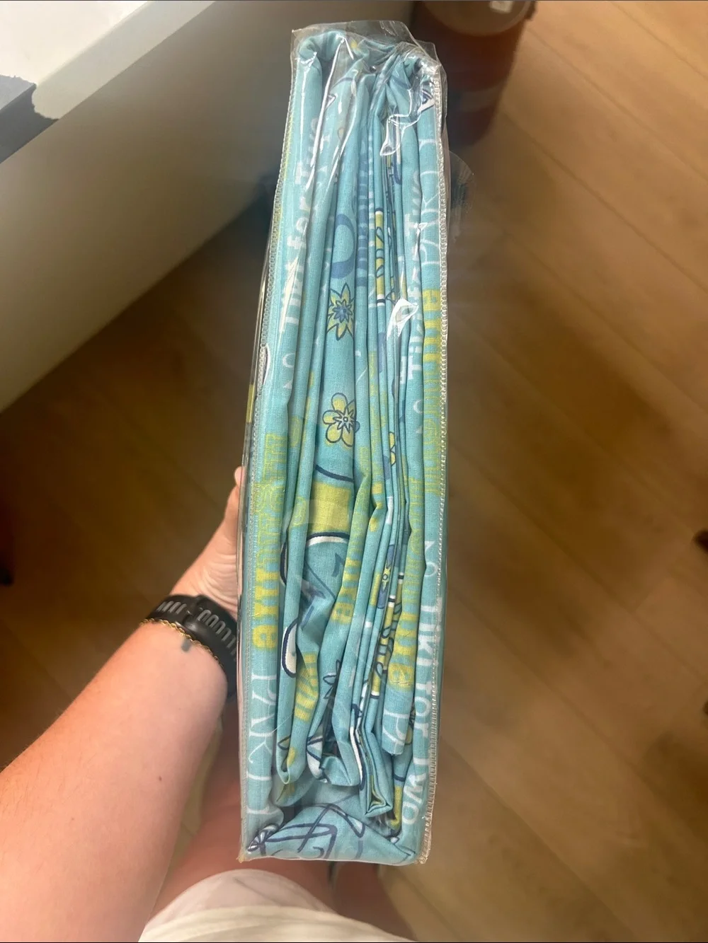 Room Essentials Y2K Tiki Time Twin Sheet Set